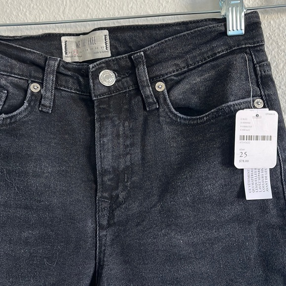 HOST PICK 🌞 NWT Free People Jeans - Picture 4 of 7